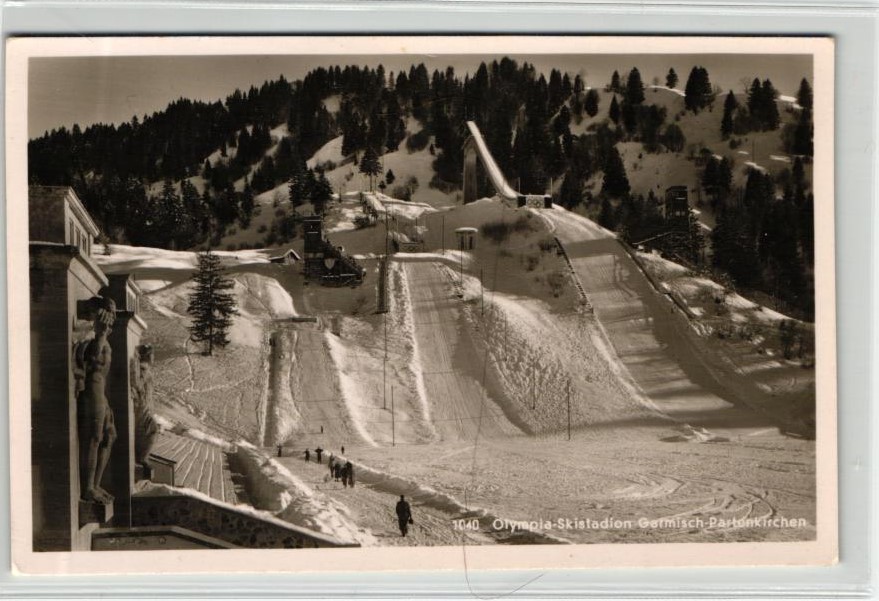 AK Postcard Skispringen, Garmisch Partenkirchen Olympia Skistadion MST 1953