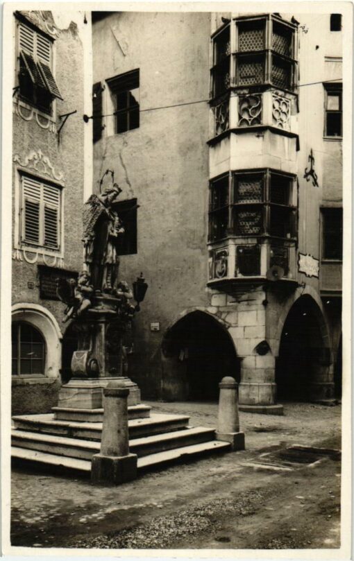 Fontana Vipiteno, Sterzing Brunnen; Baehrend; Südtirol