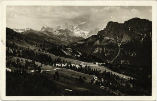 Passo Costalunga, Passo Carezza, Karerpass Hotel; Amonn Bozen; Südtirol
